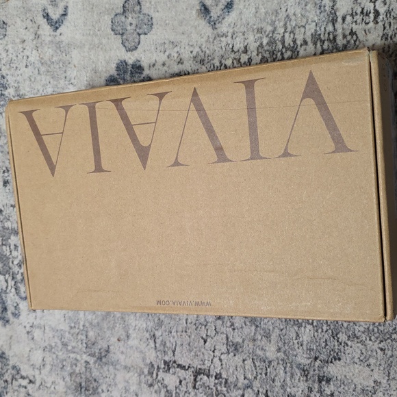 Vivaia Unisex All DAY BEIGE DOESKIN SHOES - Picture 11 of 11